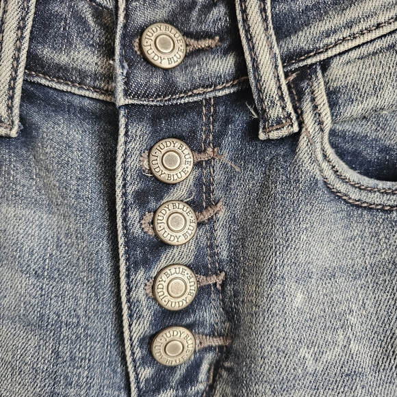 Judy Blue Women's Blue Distressed Jeans - Picture 4 of 14